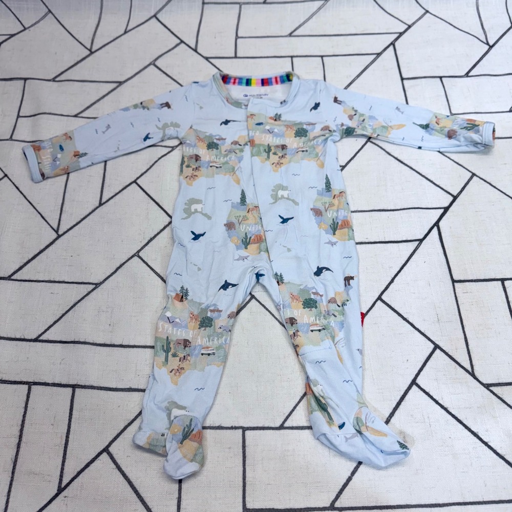Magnetic Me Footie Sleeper Newborn Blue USA Map Print Magnetic Long Sleeve